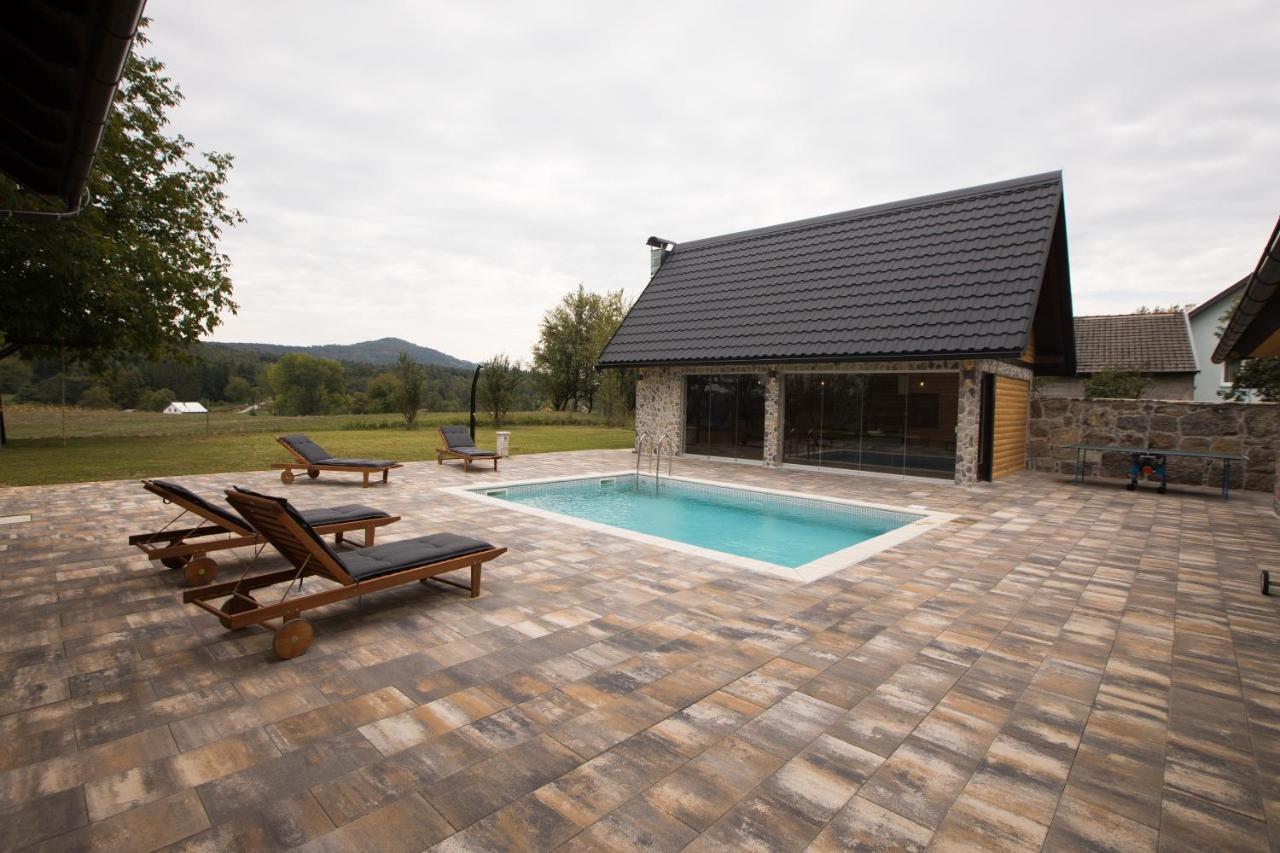 Senjska Villa Josipdol Luaran gambar