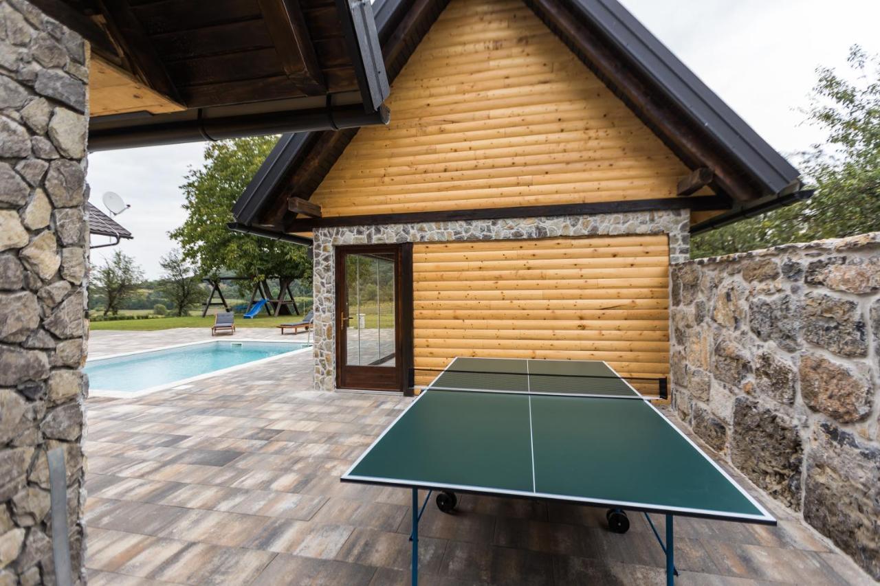 Senjska Villa Josipdol Luaran gambar