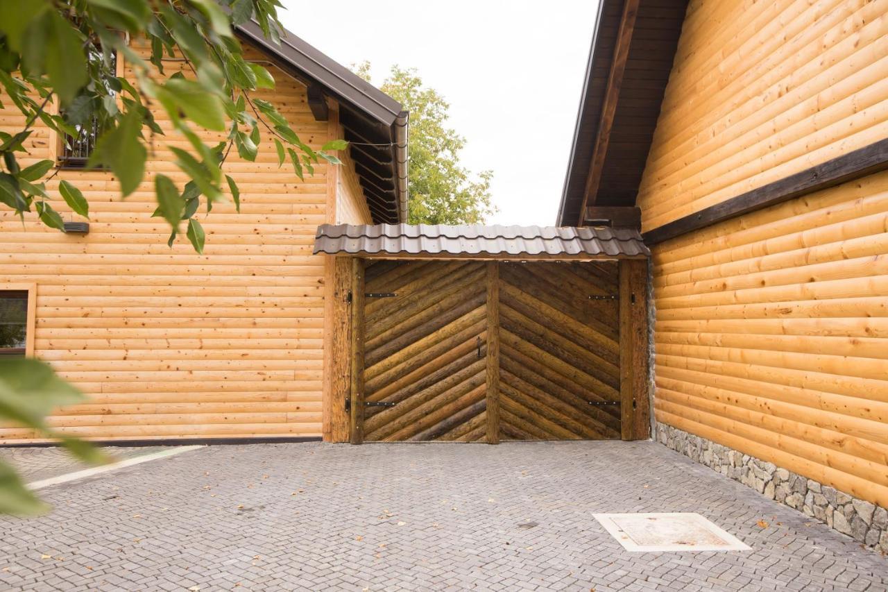 Senjska Villa Josipdol Luaran gambar