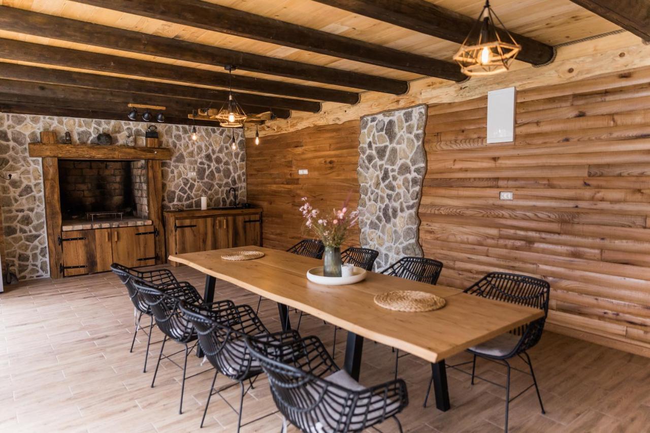 Senjska Villa Josipdol Luaran gambar